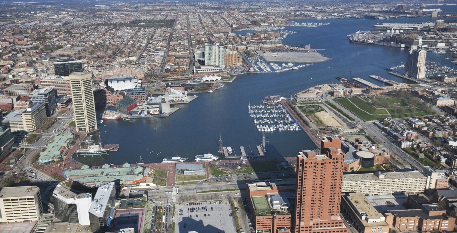 Live Baltimore/Washington Airport Arrivals (BWI)